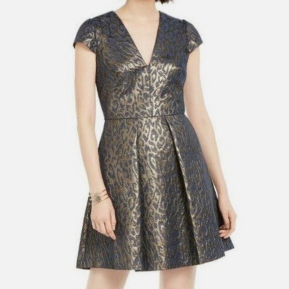 Vince Camuto Jacquard Cap Sleeve Fit and Flare in Navy and Gold Animal Print - Picture 1 of 14